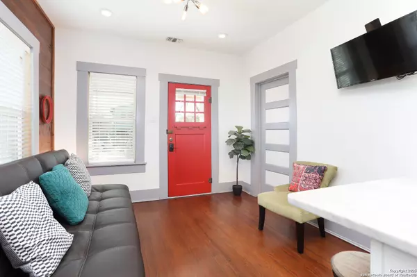 San Antonio, TX 78204,131 Klein St UNIT 1