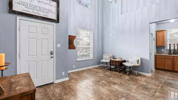 Cibolo, TX 78108,325 Golden Bear Dr