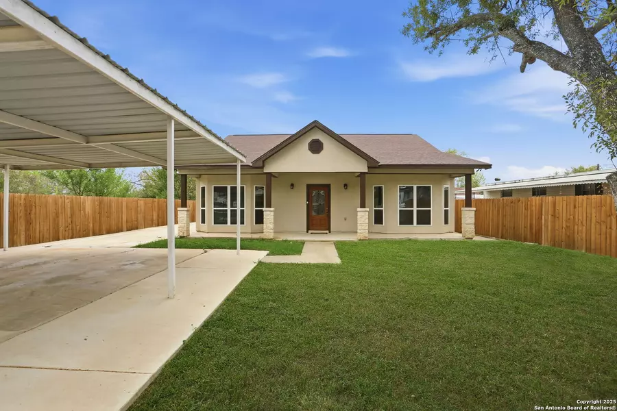 5122 Gwenda Lea, San Antonio, TX 78242