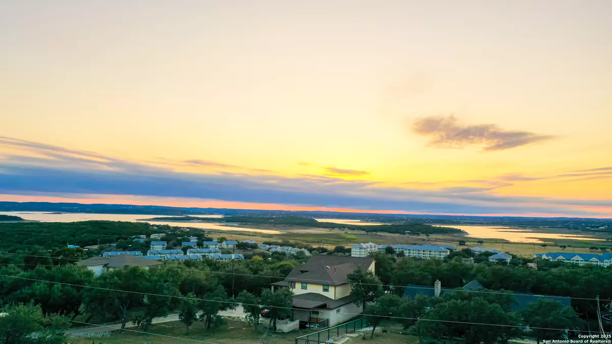 Canyon Lake, TX 78133,2350 Sunset Ridge