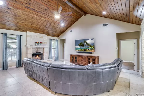 Boerne, TX 78006,205 Lone Tree