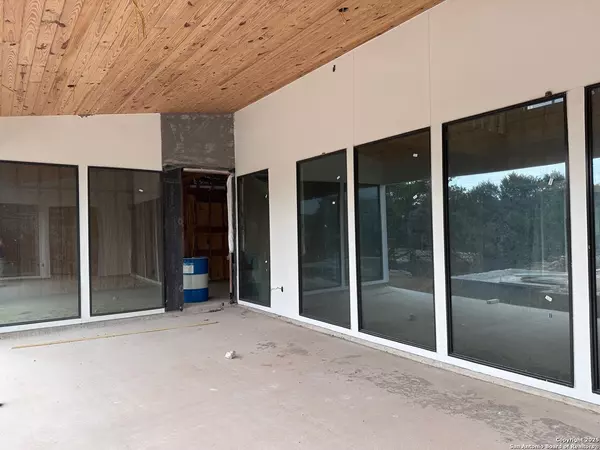 Canyon Lake, TX 78133,1742 Paradise Pkwy