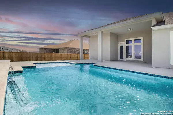 Corpus Christi, TX 78414,714 Papa Mori