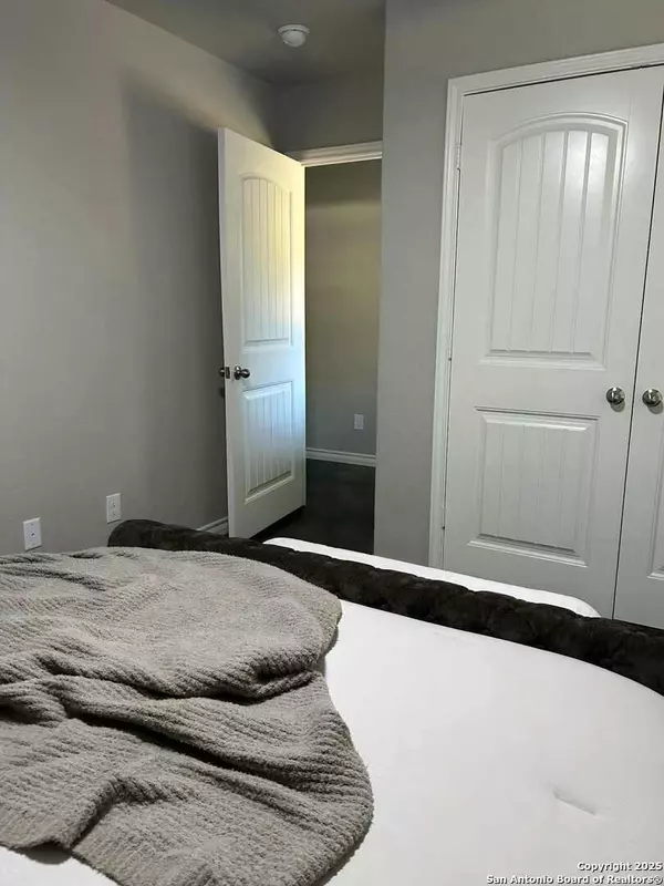 Spring Branch, TX 78070,247 Remington