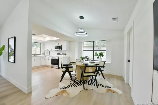 San Antonio, TX 78250,7947 Airflight