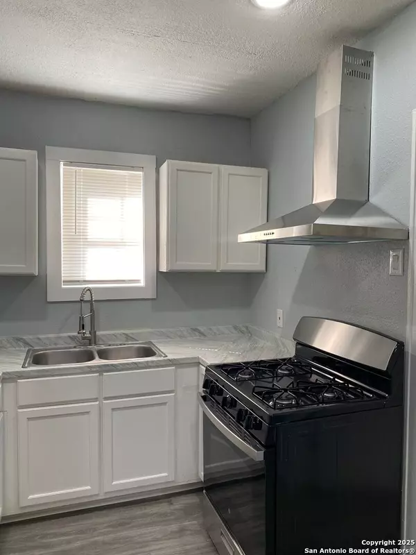 San Antonio, TX 78208,820 Frank