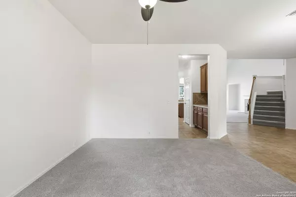 San Antonio, TX 78251,4226 Luckenbach