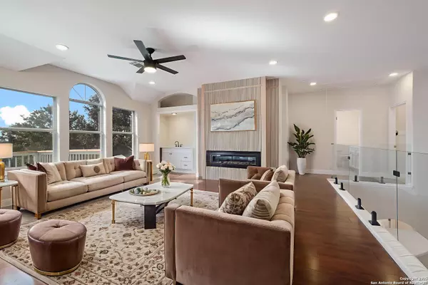 726 Mello Oak, San Antonio, TX 78258