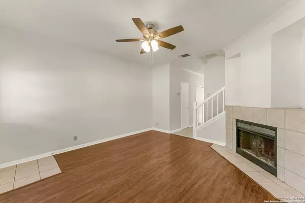 San Antonio, TX 78247,12204 APRICOT DR