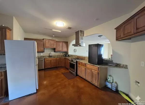 San Antonio, TX 78221,12219 Course View