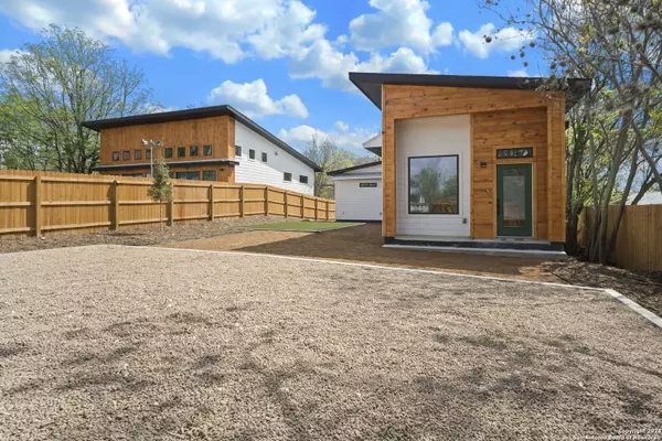 San Antonio, TX 78223-2080,118 STRATFORD CT