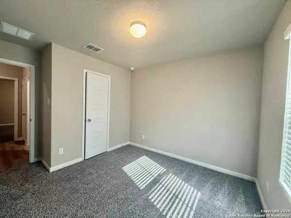 San Antonio, TX 78222,5931 Cienna Cove