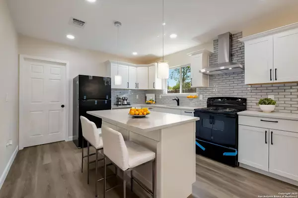 San Antonio, TX 78211,1918 Brunswick