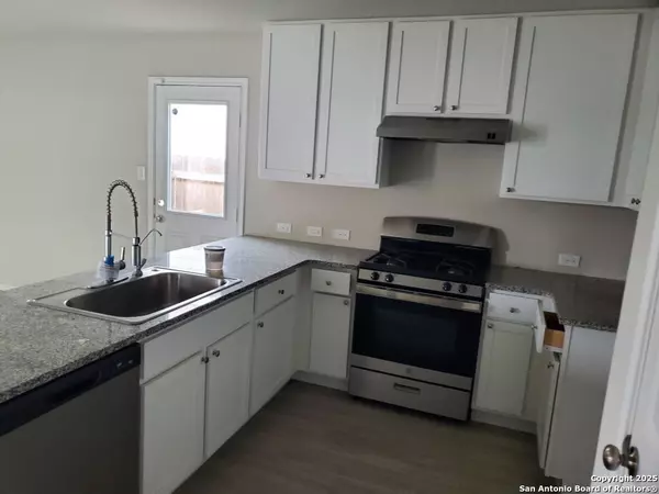 San Antonio, TX 78223,4343 Open Water