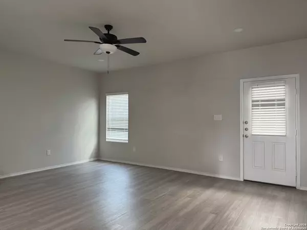 Converse, TX 78109,7356 Misty Ridge #13 & #14