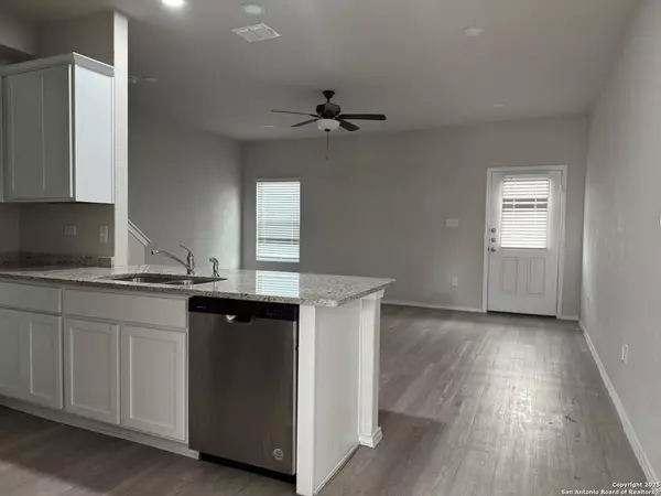 Converse, TX 78109,7356 Misty Ridge #13 & #14