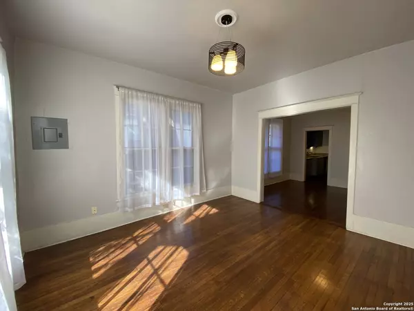 San Antonio, TX 78210,135 Panama