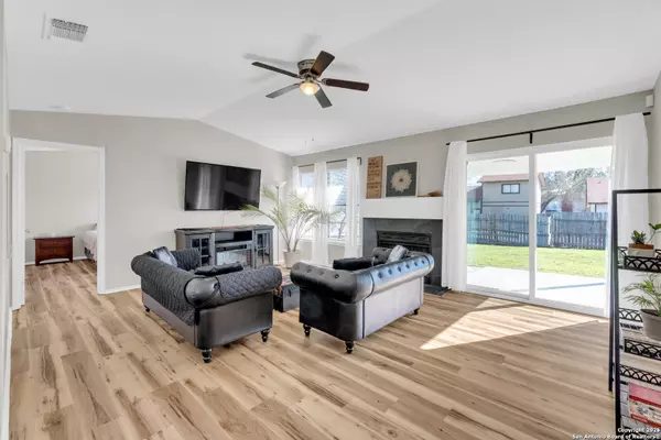 San Antonio, TX 78239,8722 Ridge Moon