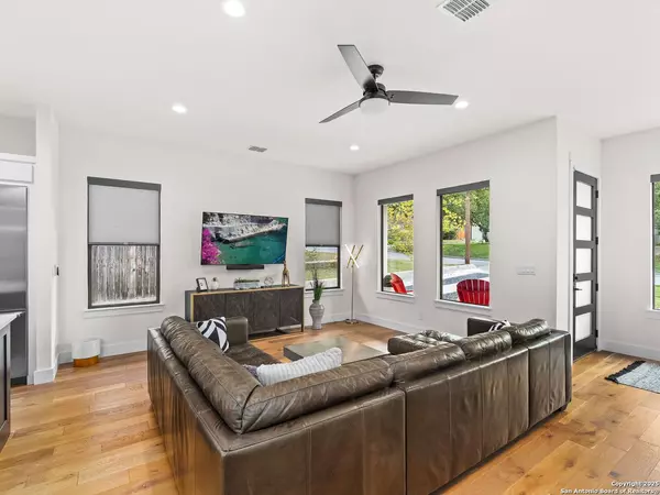 San Antonio, TX 78209,507 Normandy Avenue