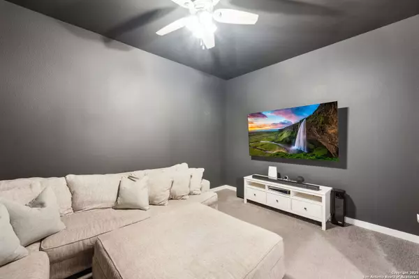 San Marcos, TX 78666,120 Quiet Oak