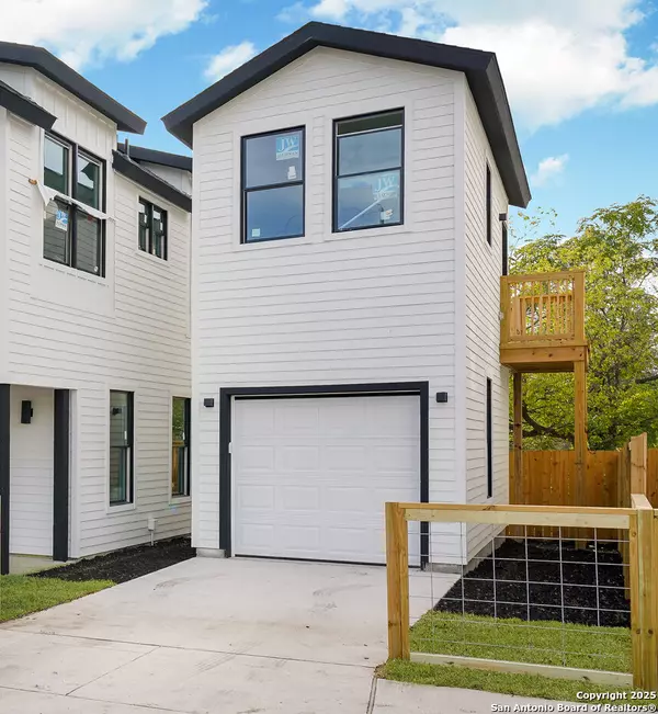 San Antonio, TX 78202,419 N Mesquite St UNIT 2