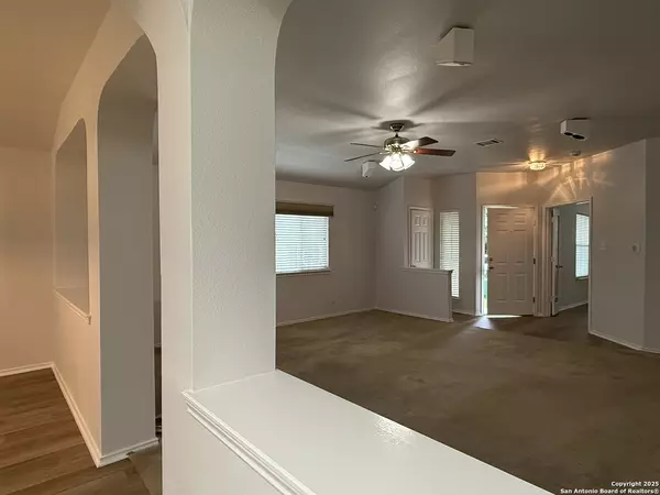 San Antonio, TX 78247,5335 stormy skies