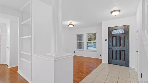 San Antonio, TX 78259,18735 Redriver Trl