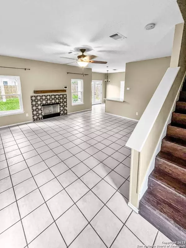 San Antonio, TX 78253-5943,1307 HAZELBURY LN