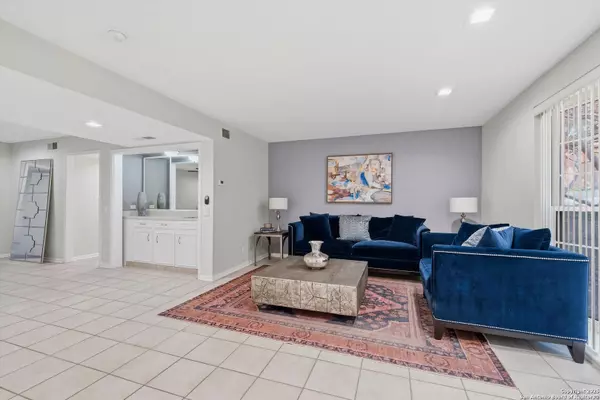 San Antonio, TX 78229,7500 Callaghan UNIT APT 337