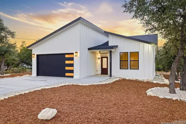 Fischer, TX 78623,1210 Fernwood Rd