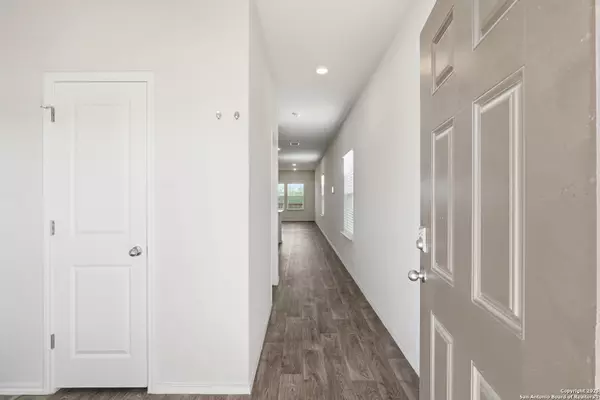 Von Ormy, TX 78073,3906 Bay Leaf Loop