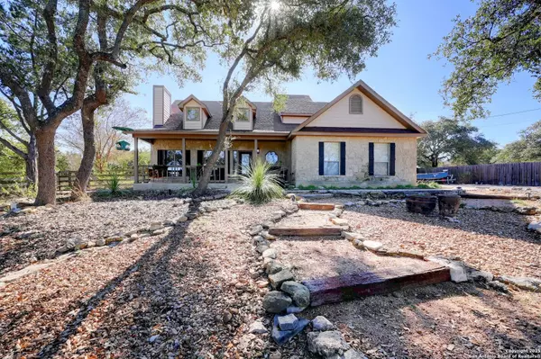 26011 Apache Creek, San Antonio, TX 78260