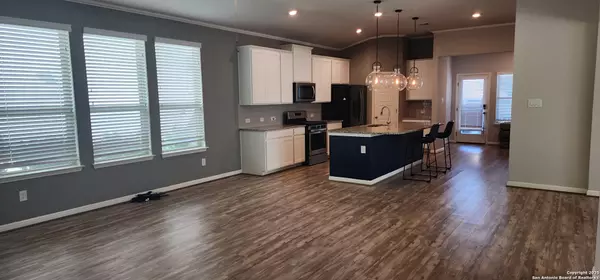 San Antonio, TX 78254,9702 Novacek Blvd