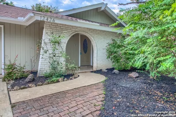 12426 MAGNIFICO ST, San Antonio, TX 78233-5955