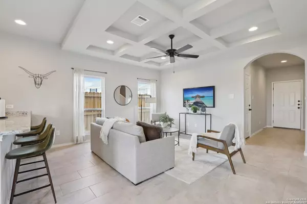 San Antonio, TX 78245,8614 Valentina