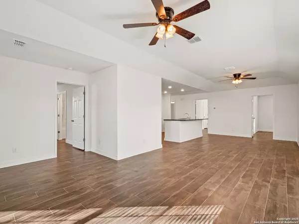 San Antonio, TX 78220,250 Bundy