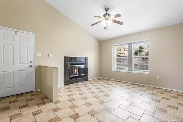 San Antonio, TX 78250,10254 Dover Rdg UNIT 806