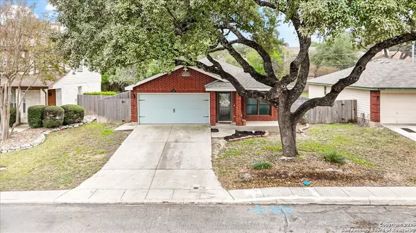 8454 Shooting Quail, San Antonio, TX 78250-4626