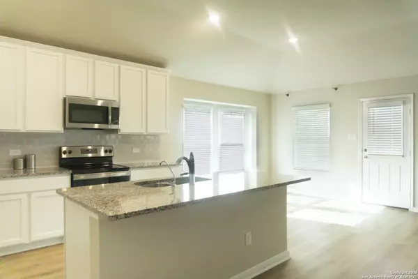 Atascosa, TX 78002,9321 Bronze Cyn