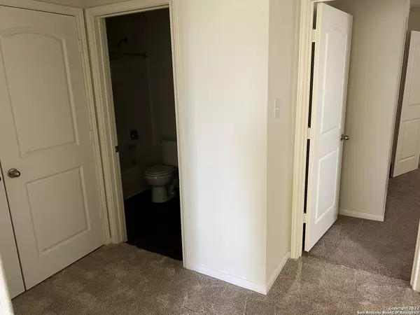 San Antonio, TX 78222,3515 Southton View