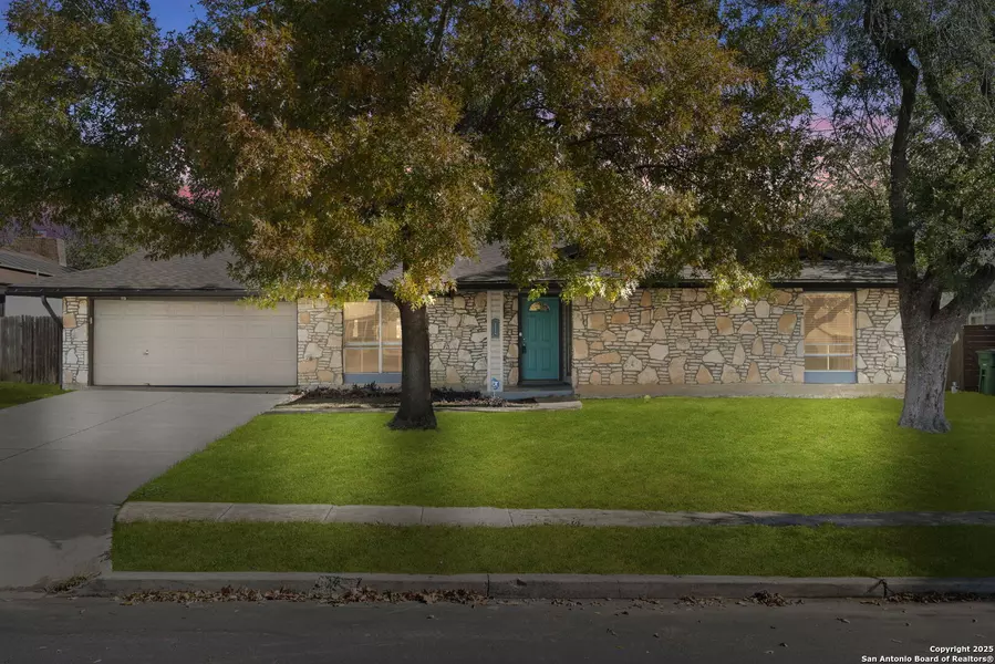 12714 La Fonda, San Antonio, TX 78233