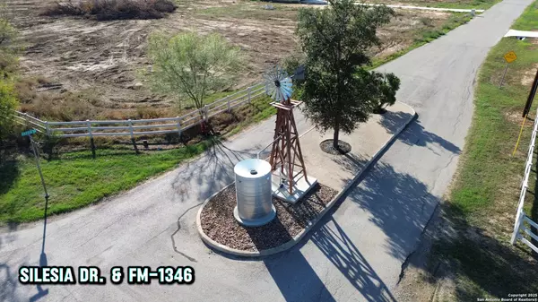 St Hedwig, TX 78152,14626 Silesia Dr.