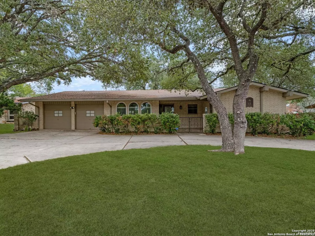 Windcrest, TX 78239,8718 Midcrown