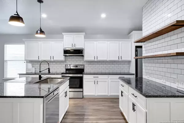 San Antonio, TX 78245,11711 Caraway Hill