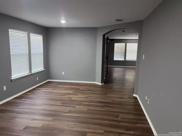 San Antonio, TX 78245-1483,9411 RAINBOW CRK