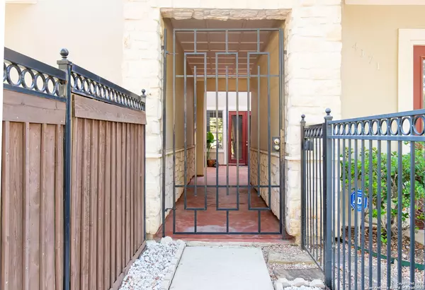 San Antonio, TX 78230,4171 Texas Elm