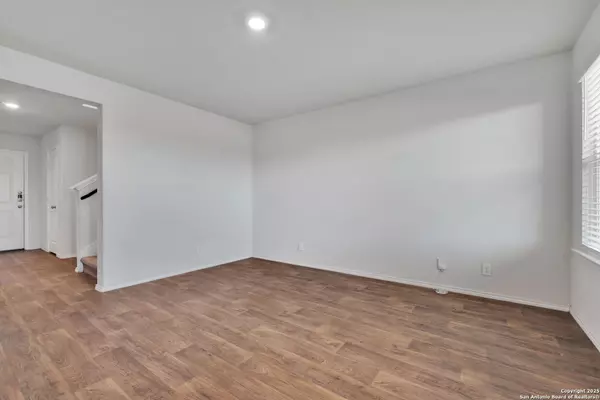 San Antonio, TX 78253,15668 Crimson Topaz