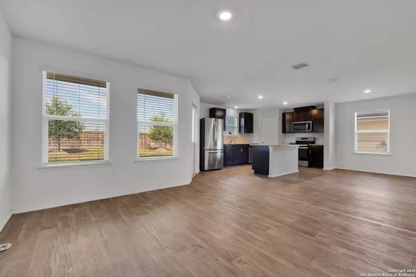 San Antonio, TX 78253,15668 Crimson Topaz