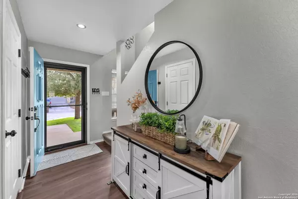 San Antonio, TX 78254,9207 Silver Vista