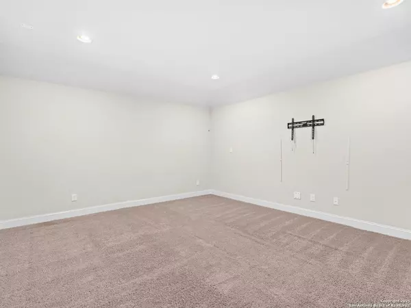 San Antonio, TX 78245,1714 Kosmas Drive